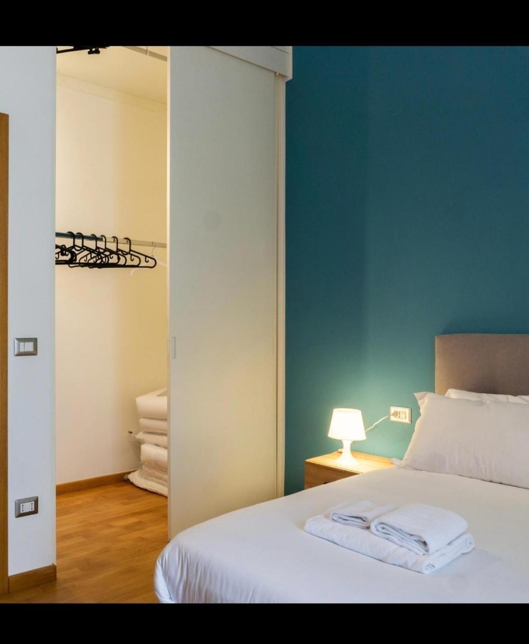 Stazione 54 Apartment Naples Luaran gambar
