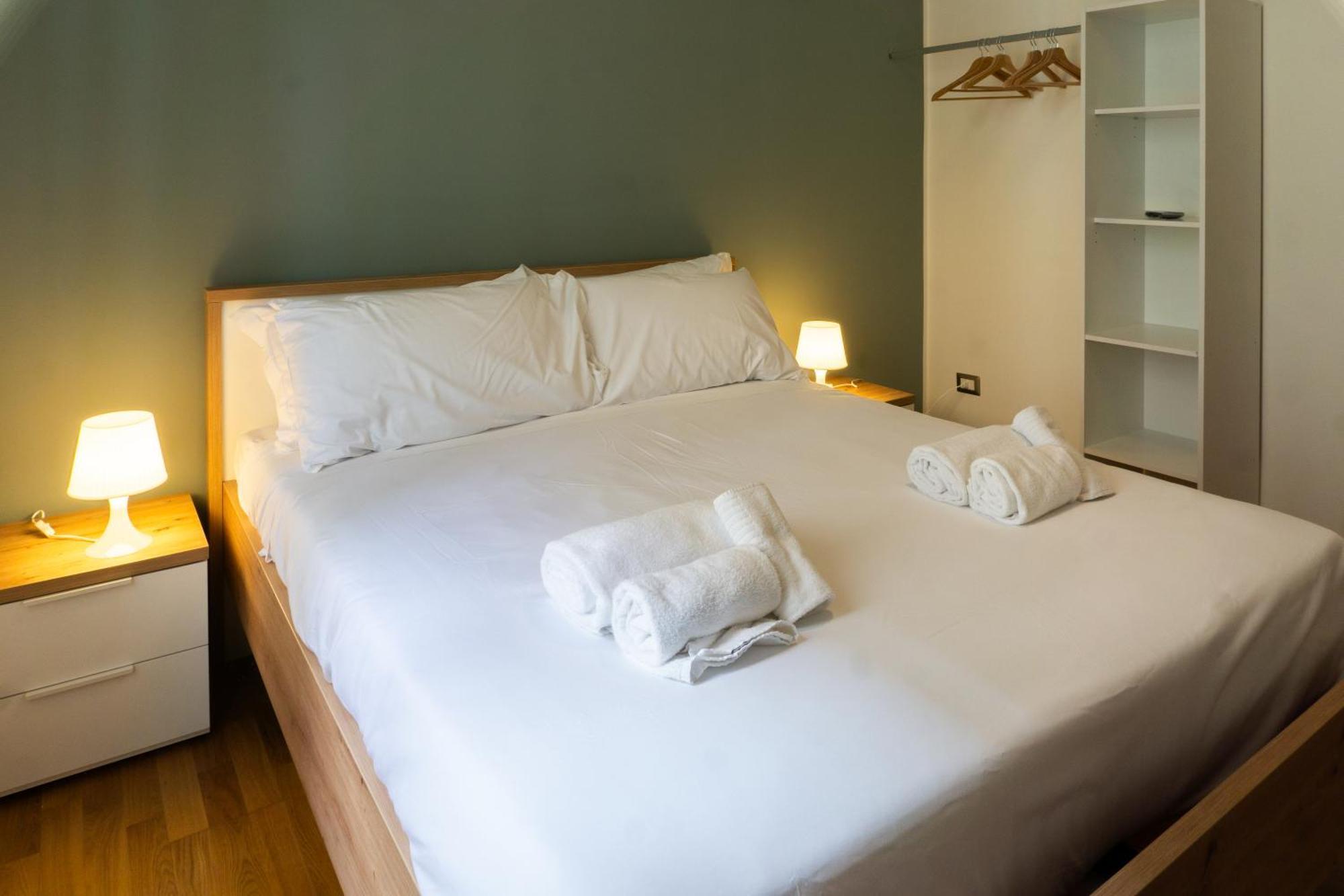 Stazione 54 Apartment Naples Luaran gambar