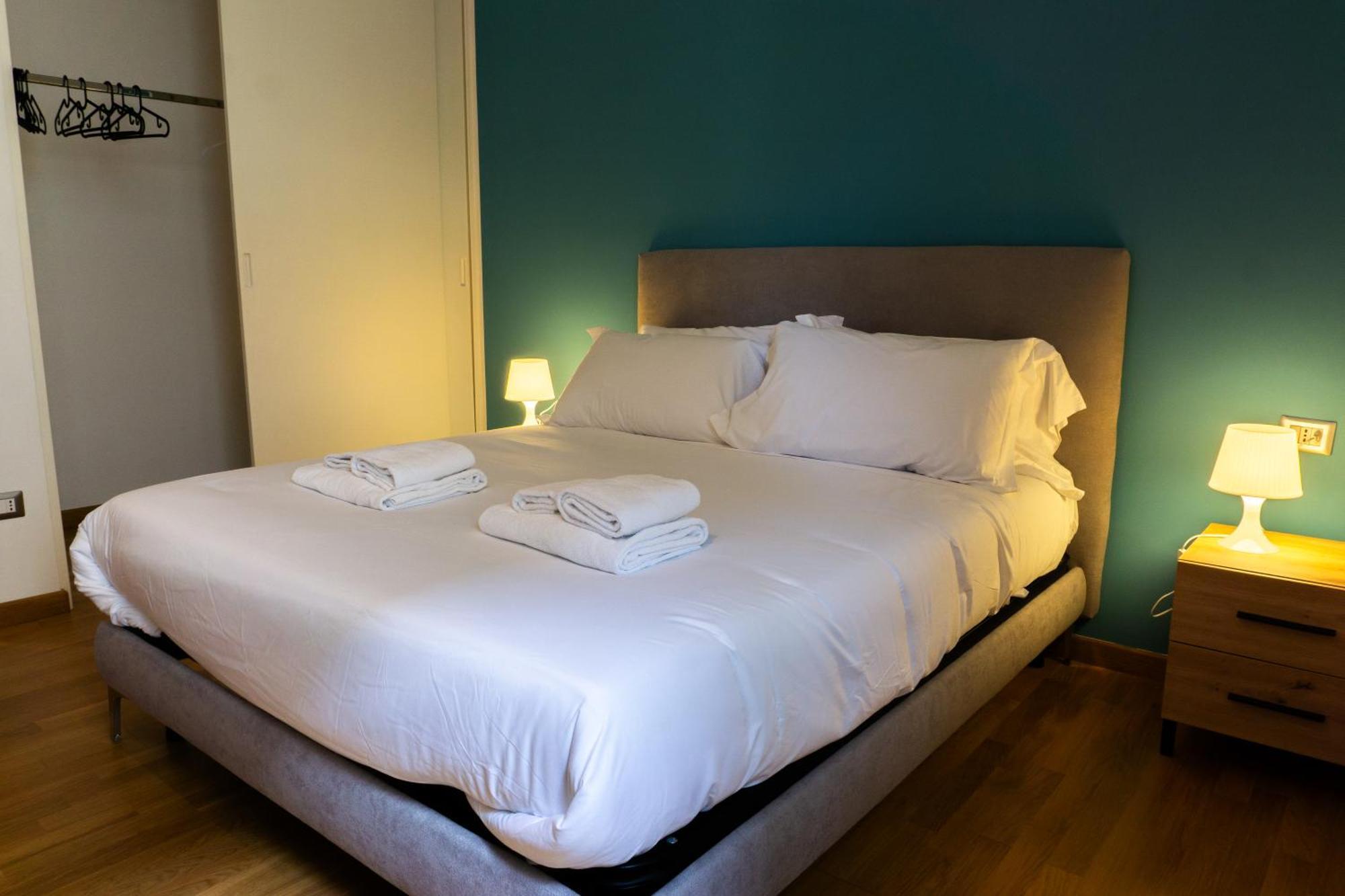 Stazione 54 Apartment Naples Luaran gambar